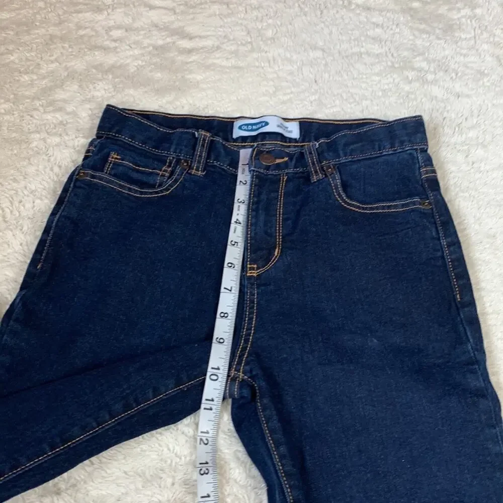 Old Navy dark‎ wash skinny jeans, size 14